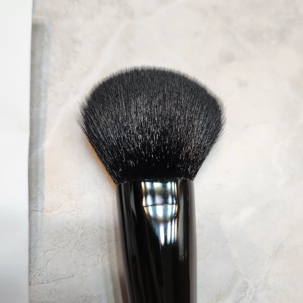 YSL Beauty Mini Powder Brush